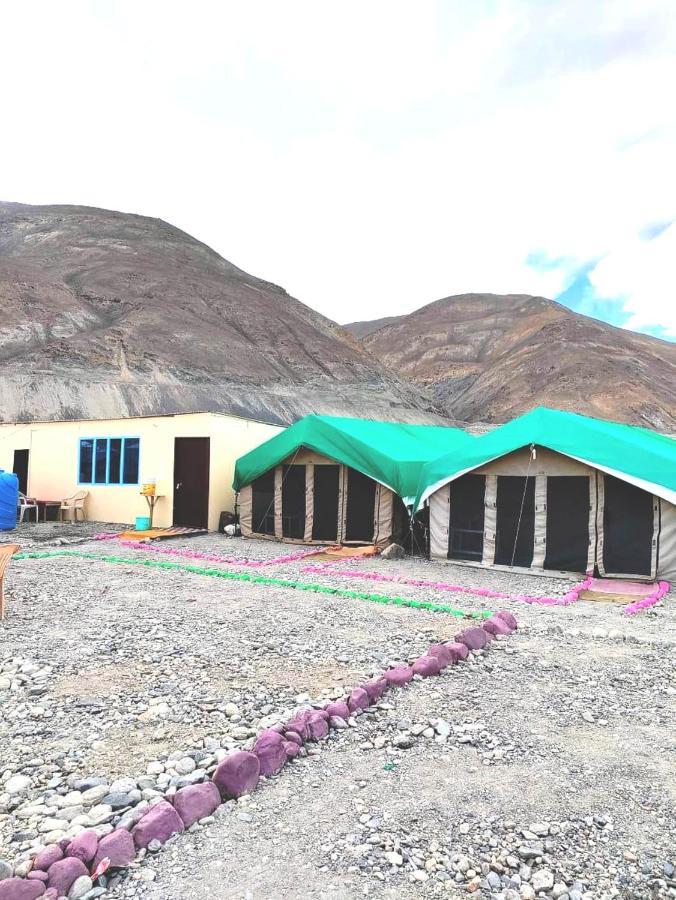 Pangong Delight Camps And Cottages Spangmik Exteriér fotografie