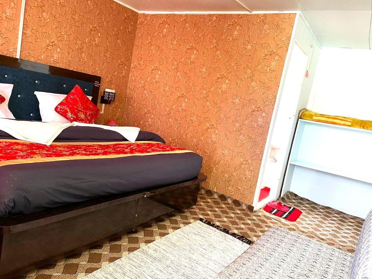 Pangong Delight Camps And Cottages Spangmik Exteriér fotografie